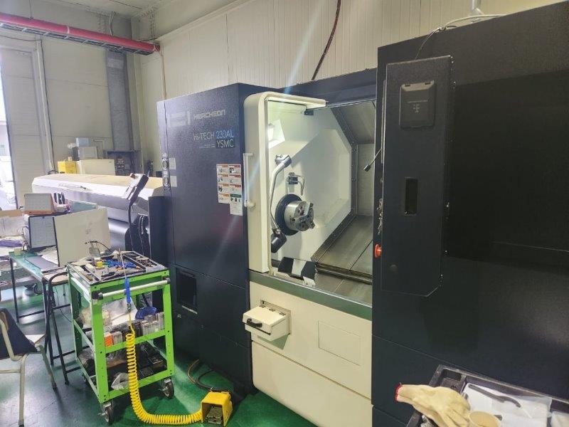 HWACHEON HI-TECH 230AL-YSMC,27.17 SWING,22.99 CC,Y-AX,SUB,8 CHUCK,FANUC,2018