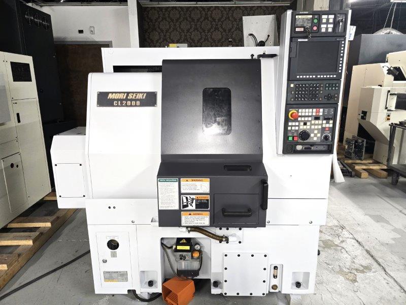 MORI SEIKI CL2000B,8 CHUCK,3500-RPM,2.87 BORE,14.2 ,15-HP,NEW-2002