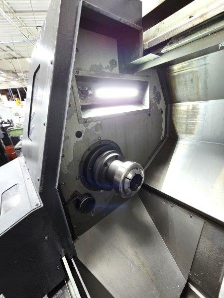 MORI SEIKI CL2000B,8 CHUCK,3500-RPM,2.87 BORE,14.2 ,15-HP,NEW-2002