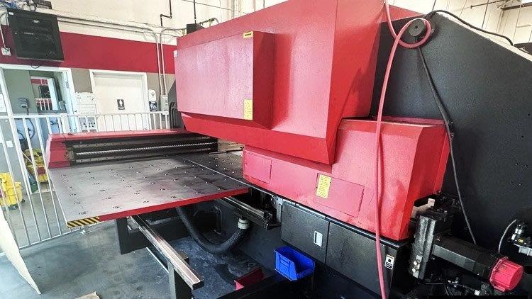AMADA PEGA 357,50 X72 ,58-STATIONS,2-AUTO-INDEX,AMADA/FANUC 04PC,NEW-2001