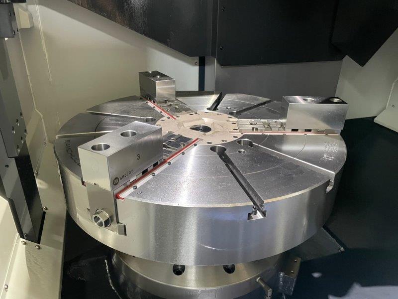DOOSAN PV9300M,32 CHUCK,LIVE-MILLING,C-AXIS,39.4 SWING,31.5 T-H,FANUC-I-PLUS