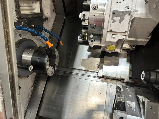 OKUMA SIMULTURN LU300M,8 CHUCK,TWIN-TURRET-LIVE MILLING,OSP-P100,NEW-2005