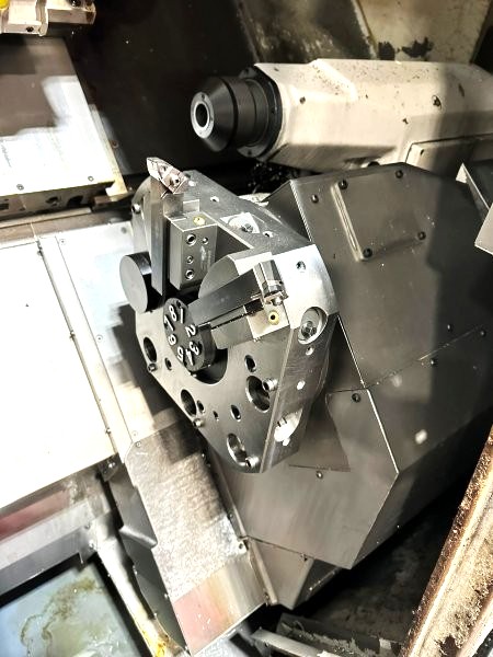 OKUMA SIMULTURN LU300M,8 CHUCK,TWIN-TURRET-LIVE MILLING,OSP-P100,NEW-2005