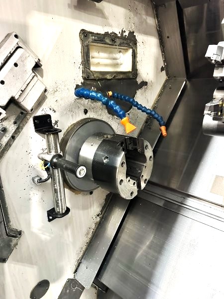OKUMA SIMULTURN LU300M,8 CHUCK,TWIN-TURRET-LIVE MILLING,OSP-P100,NEW-2005