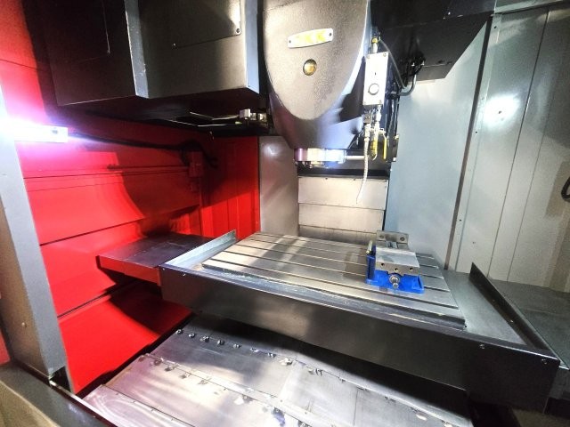 OKK VM53R,41.3 X,20.8 Y,20.1 X,25-HP,CAT-40,8000-RPM,30-ATC,FANUC-31IB,NEW-2018