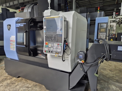 DOOSAN DN-SOLUTIONS DNM4500,33 X,18 Y,20 Z,12,000-RPM,BT-40,FANUC-I,NEW-2024