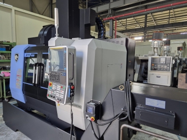 DOOSAN DN-SOLUTIONS DNM4500,33 X,18 Y,20 Z,12,000-RPM,BT-40,FANUC-I,NEW-2024
