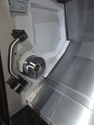 DOOSAN PUMA DNT2100M,8 CHUCK,LIVE-MILLING,C-AXIS,4500-RPM,FANUC-I,NEW-2025