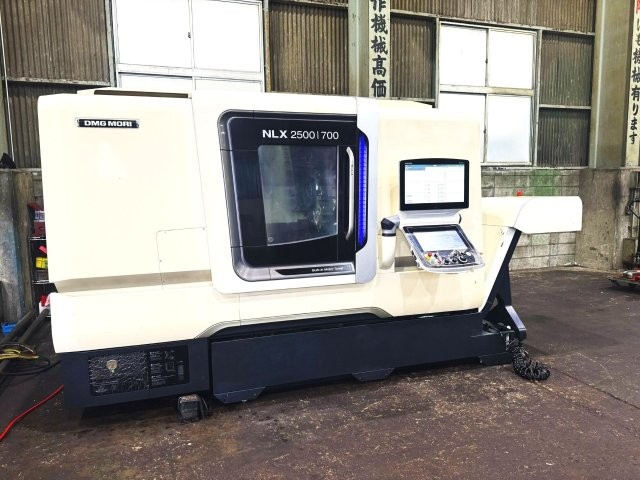 DMG MORI NLX2500Y/700,10 CHUCK,36.2 SWING,27.7 CC,4000-RPM,LIVE-MILL,Y,NEW-2016